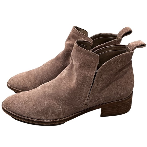 Dolce Vita Tan Suede Leather Tessey Ankle Booties - Picture 2 of 8